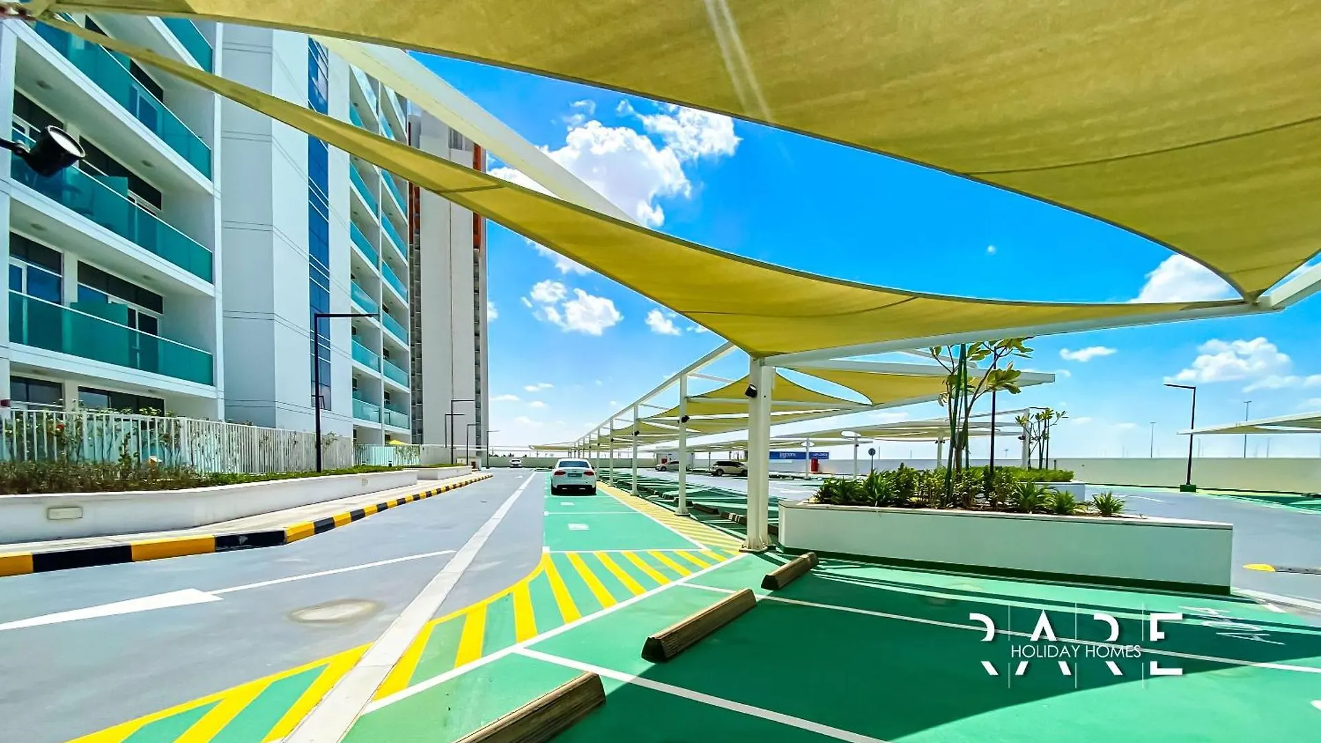 Rare Holiday Homes - Carson Tower B - Damac Hills - R3308 迪拜 阿拉伯联合酋长国