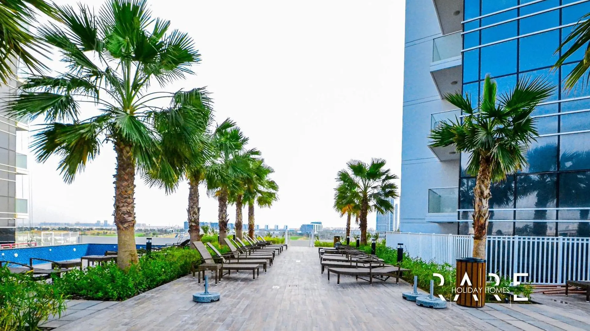 Rare Holiday Homes - Carson Tower B - Damac Hills - R3308 Dubai United Arab Emirates