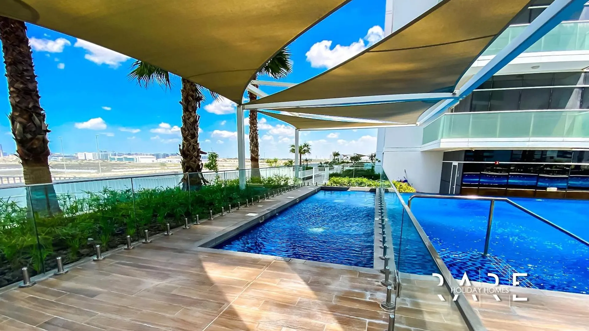 Rare Holiday Homes - Carson Tower B - Damac Hills - R3308 Dubai 0*,  United Arab Emirates