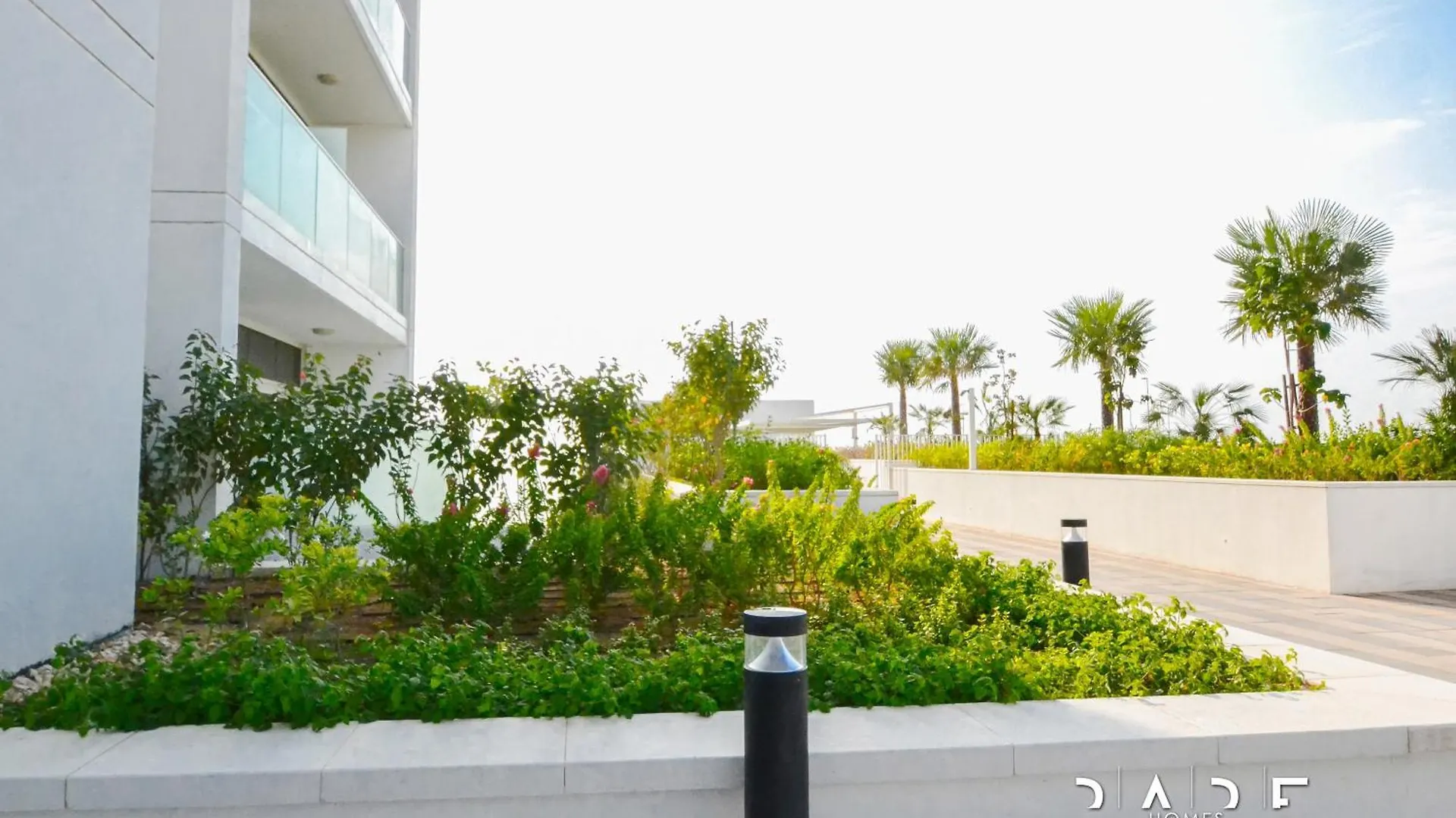 Rare Holiday Homes - Carson Tower B - Damac Hills - R3308 Dubai